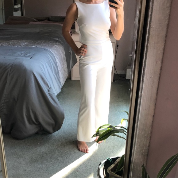 Lulu’s White Jumpsuit XS - Picture 2 of 6